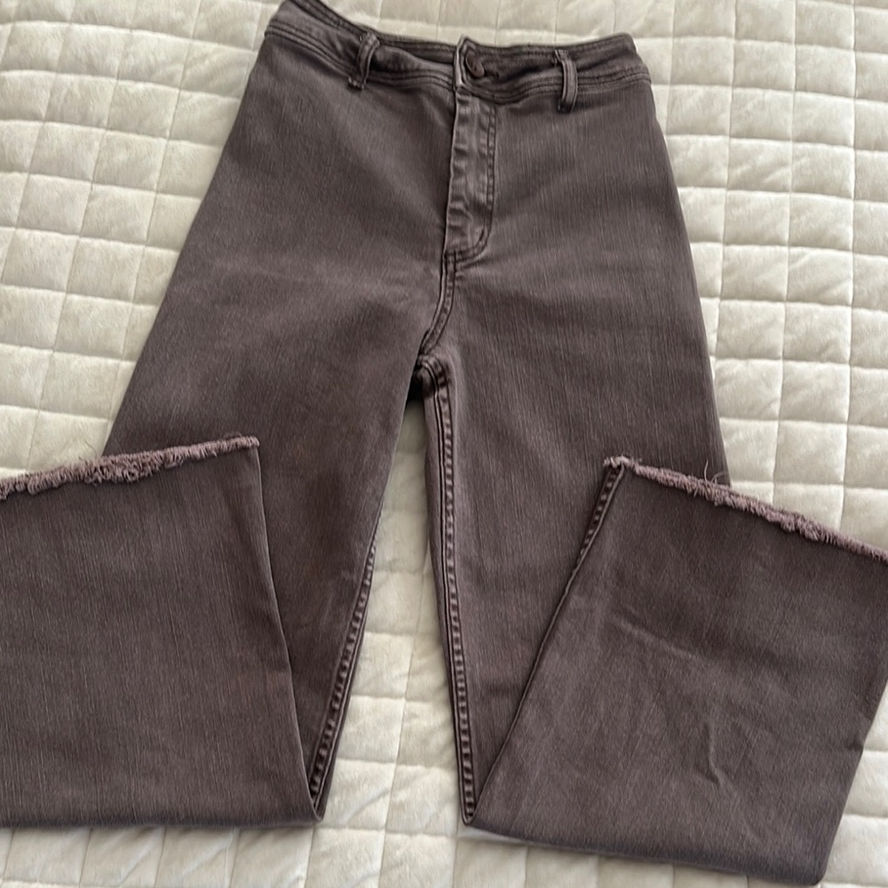 Miou Muse Wide Leg Brown Frayed Hem Jeans. Slight stretch 98% Cotton 2% Spandex
